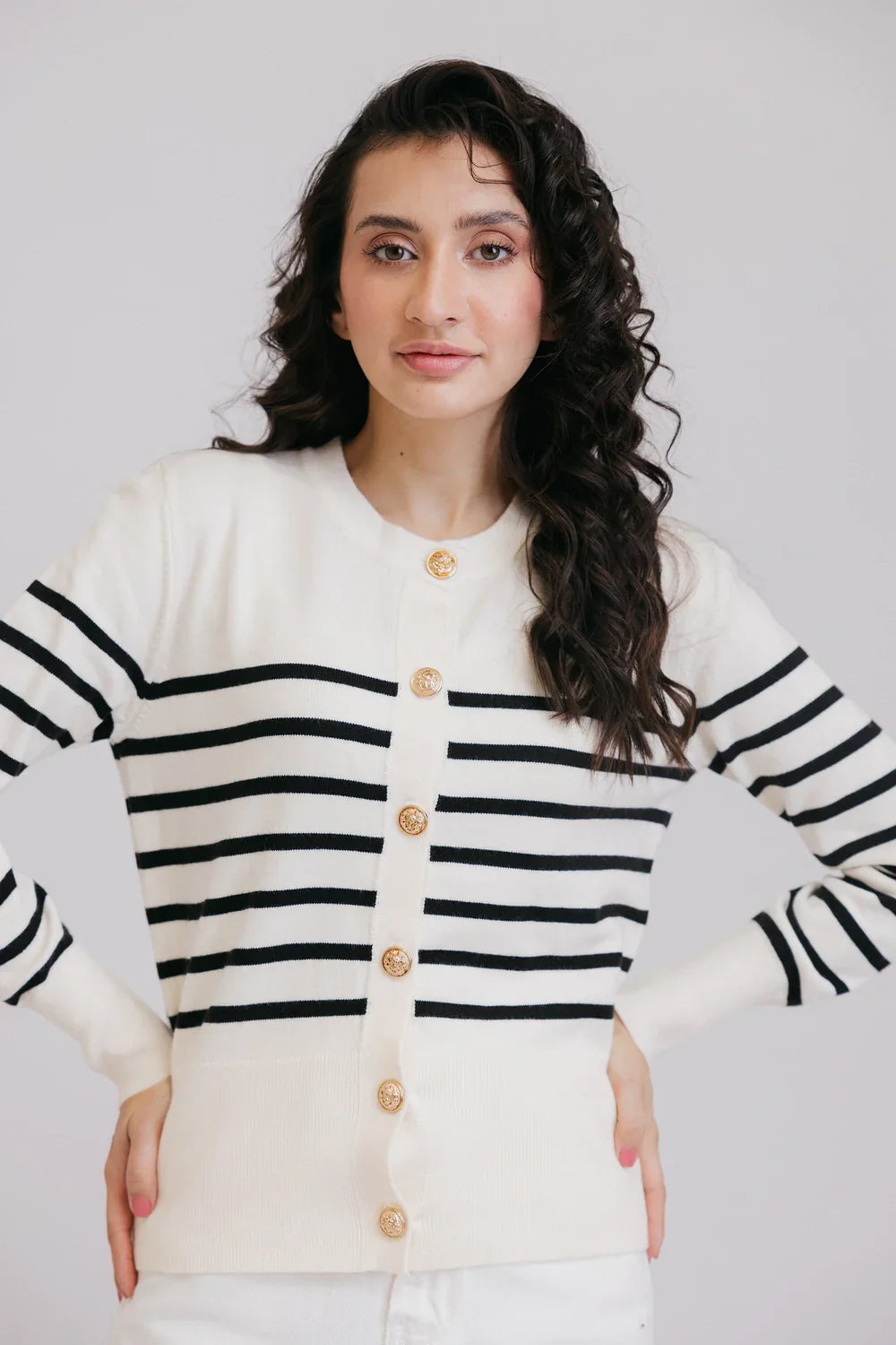 Stylish Hats Full Sleeves Round Neck Cardigan Sweater