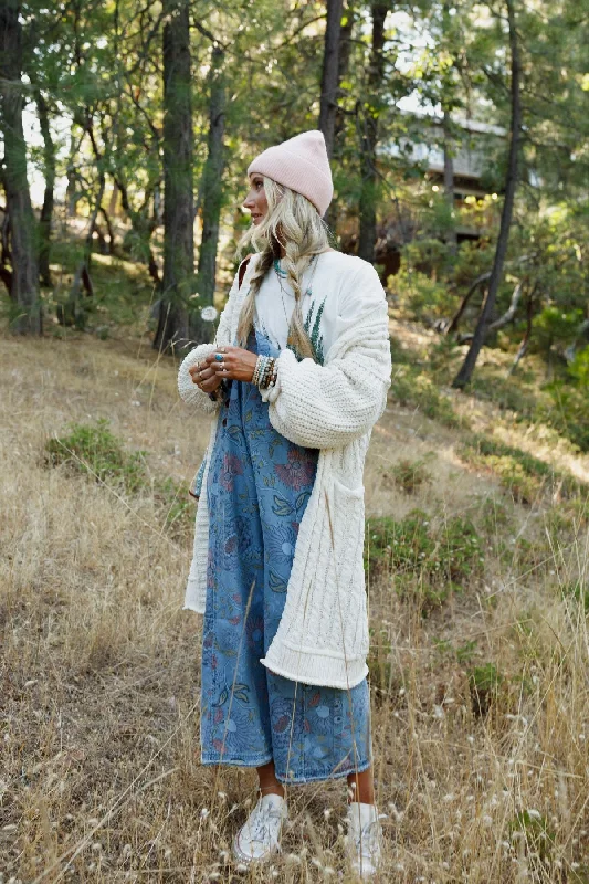 Premium Comfort Warm Embrace Chunky Knit Cardigan - Cream