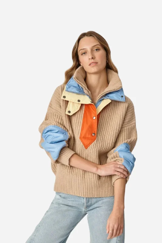 Functional Tops Oncept Taos Wool Knit Sweater in Oak