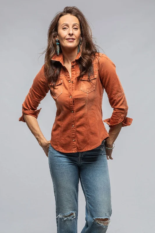 Sporty Look Sweetwater Denim Shirt In Coccio