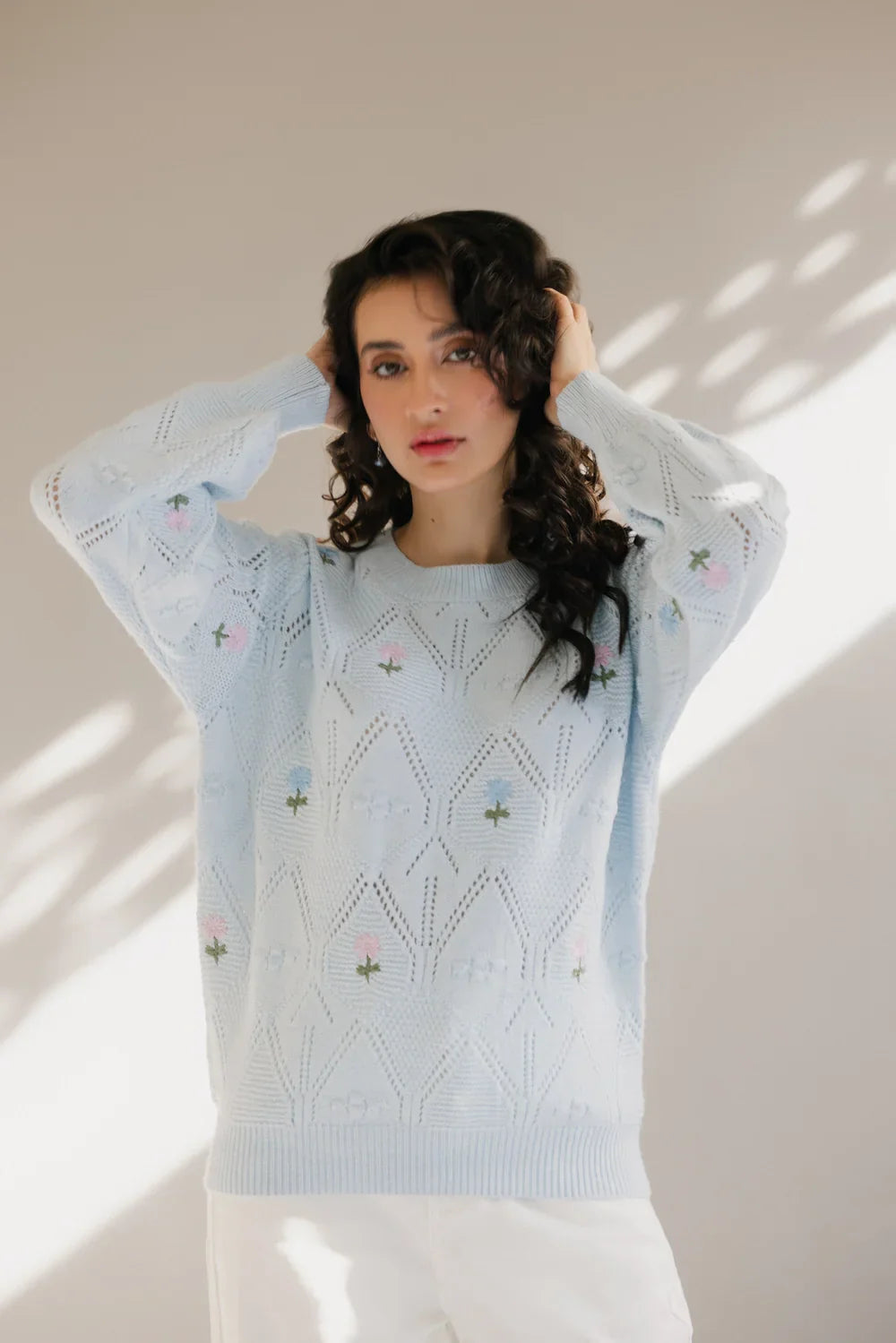 Laid-Back Style Full Sleeves Round Neck Pullover Sweater