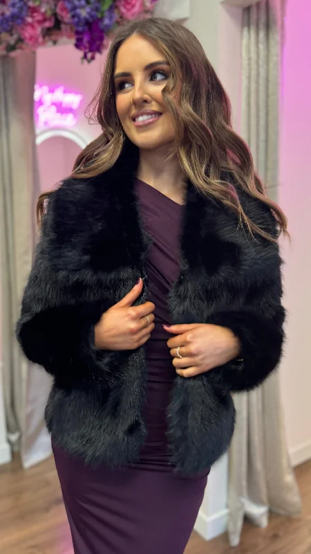 Smart Looks Georgia Black Collared Fur Detail Jacket