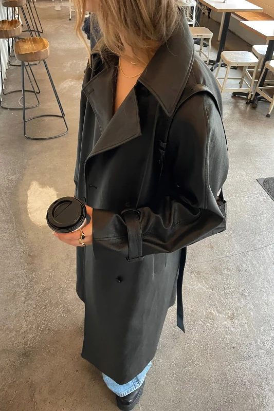 Relaxed Looks VEGAN LEATHER TRENCH COAT