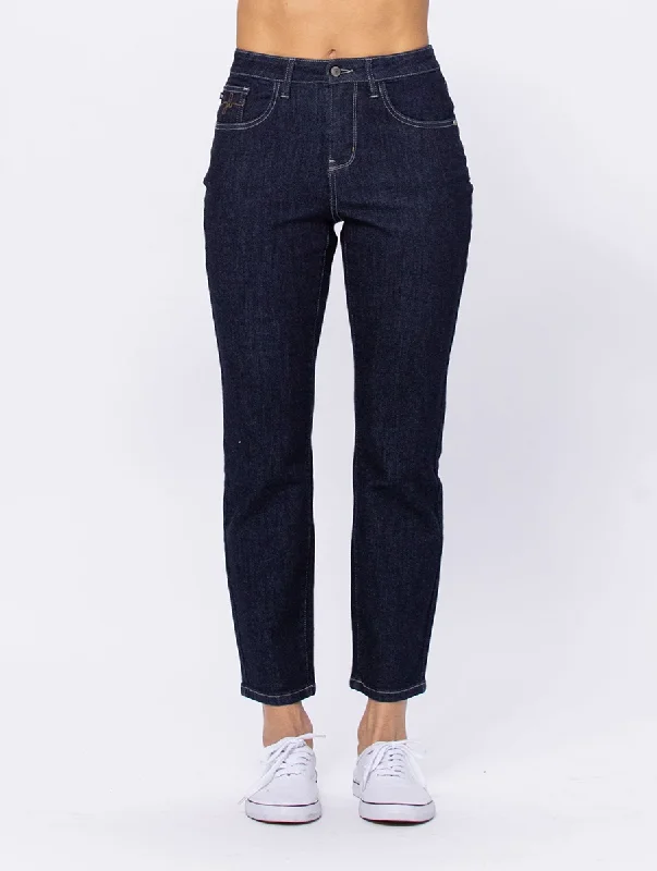 Comfy Outerwear Ashlyn High-Rise Mom Jean by Judy Blue