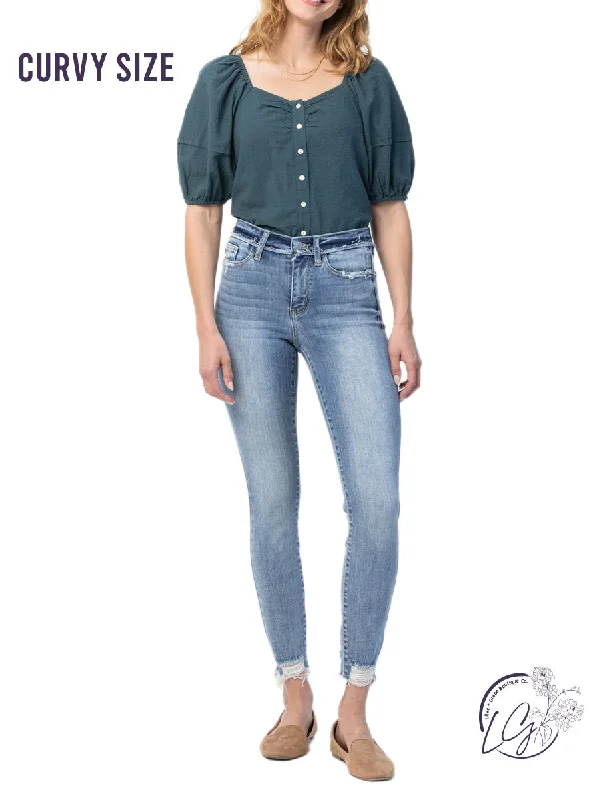 Urban Look Curvy Alana Mid-Rise Waistband Detail Skinny by Judy Blue