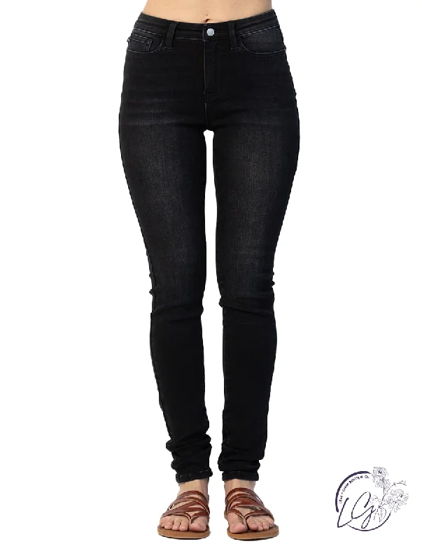 Outdoor Outfits Curvy Ellen High-Rise Tall Skinny by Judy Blue