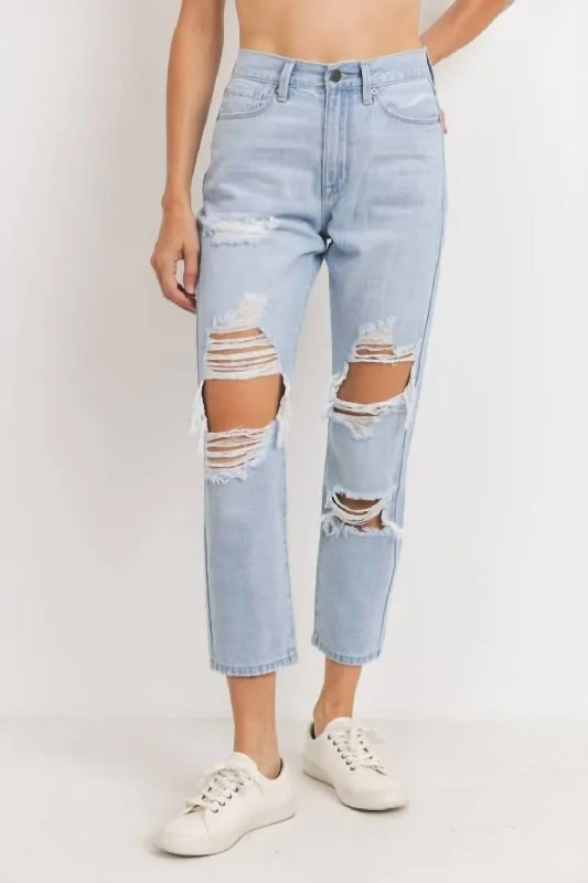 Everyday Essentials High Rise Destroyed Girlfriend Jean In Light Wash