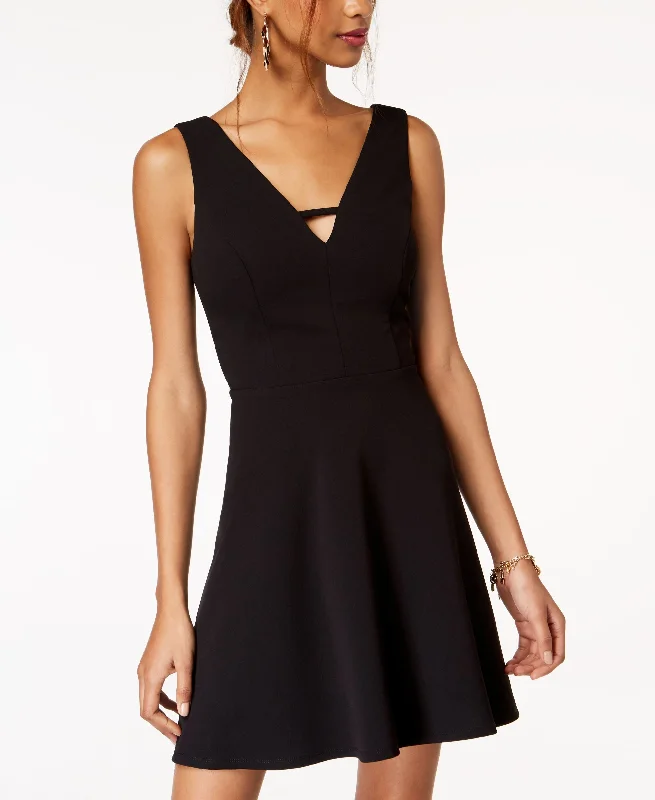 Casual Suits City Studios Juniors Keyhole Neck Fit Flare Dress