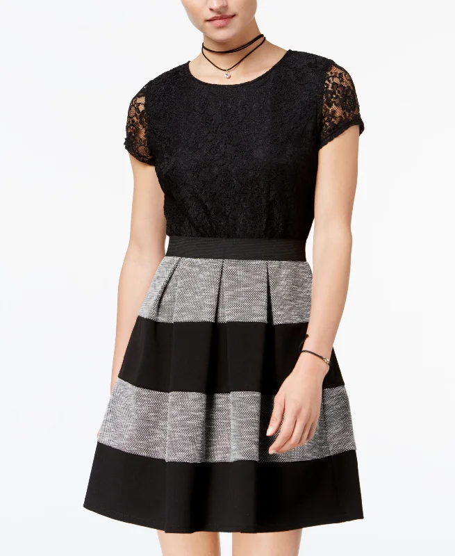 Street Fashion Speechless Juniors Lace Striped Pleated Dress