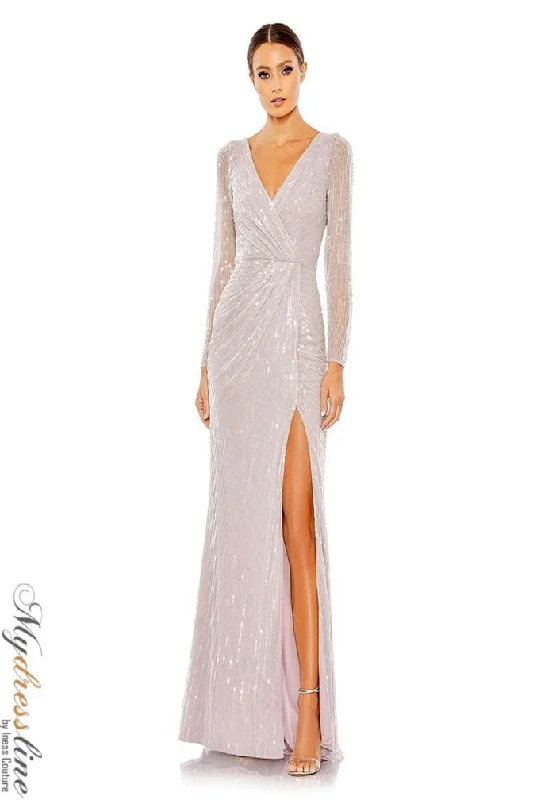 Laid-Back Wear Mac Duggal 93660