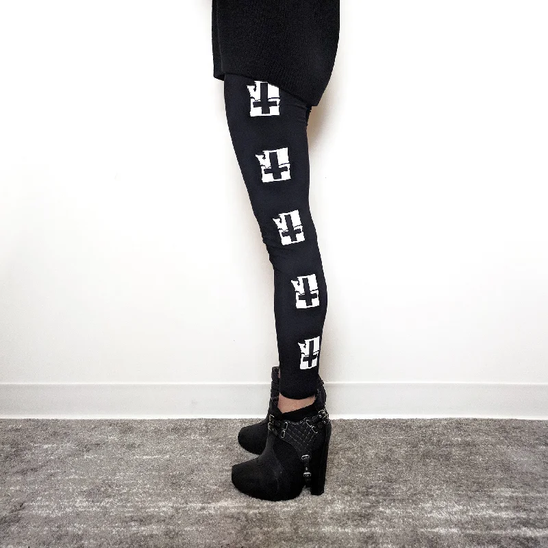 Fashion Vests NWTF Logo Leggings