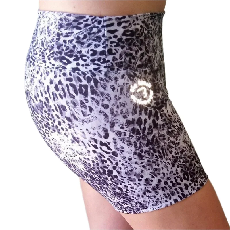 Athleisure Wear Bia Brazil Activewear Animal Print Short SH4069