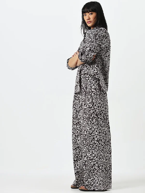 Light T-shirts Bombay Paisley Brown Paisley Print High-Rise Cotton Trousers