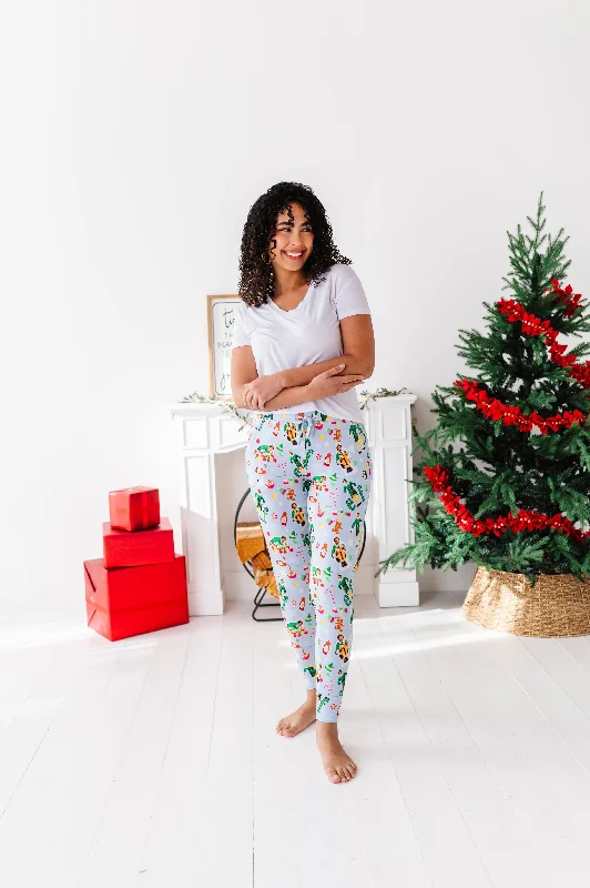 Stylish Tops Buddy The Elf™ Women's Pants