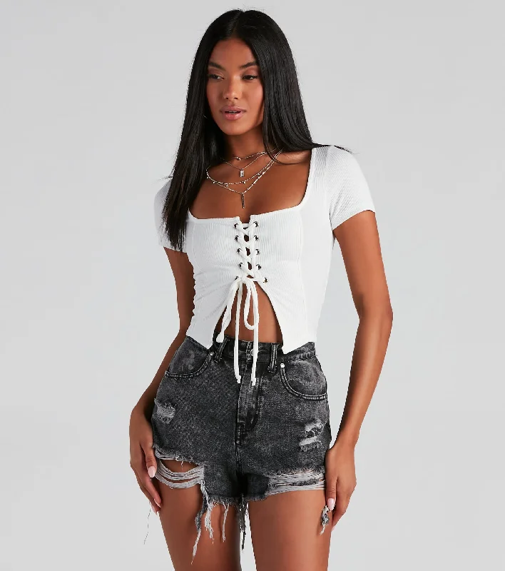 Flexible Outerwear Drawn In Ribbed Crop Top