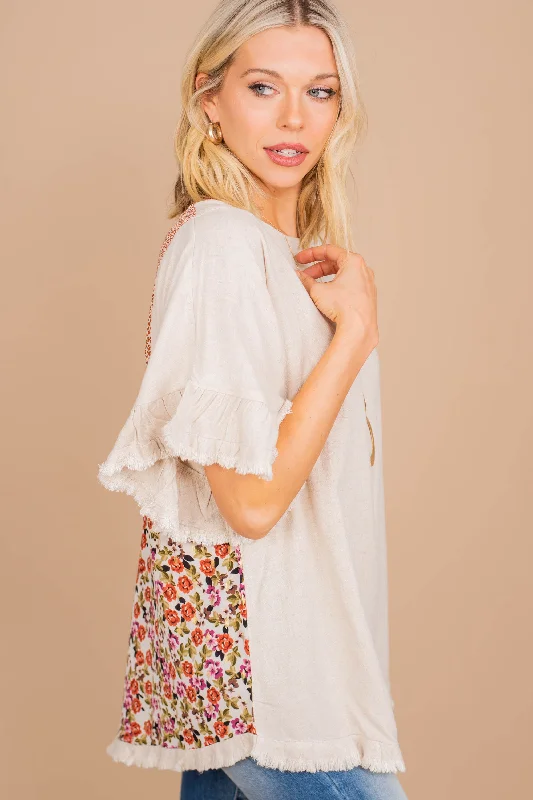 Urban Jackets It's All On You Oatmeal Brown Ditsy Floral Top