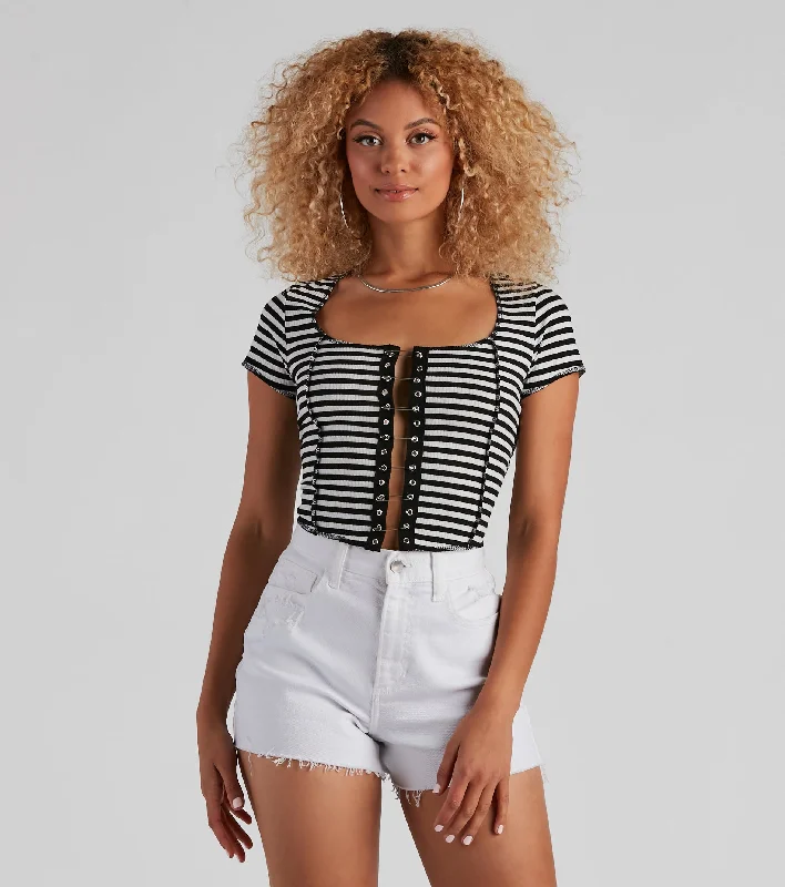 Street-inspired Striped Slay Rib Knit Crop Top