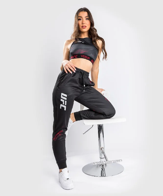 Weekend Outfits UFC Venum Authentic Fight Week Women’s 2.0 Pant - Black/Red
