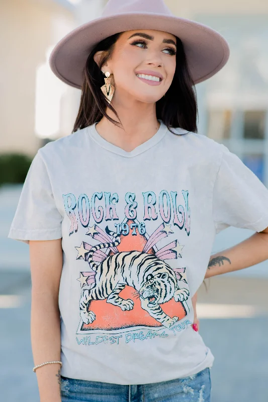 Chinos Style Wildest Dreams Tour Heather Gray Graphic Tee