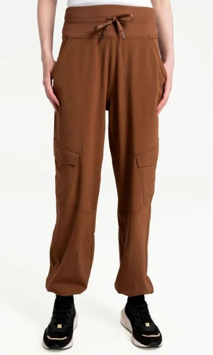 Tech Jackets SALE! Women's Momentum Cargo Pant | Lole