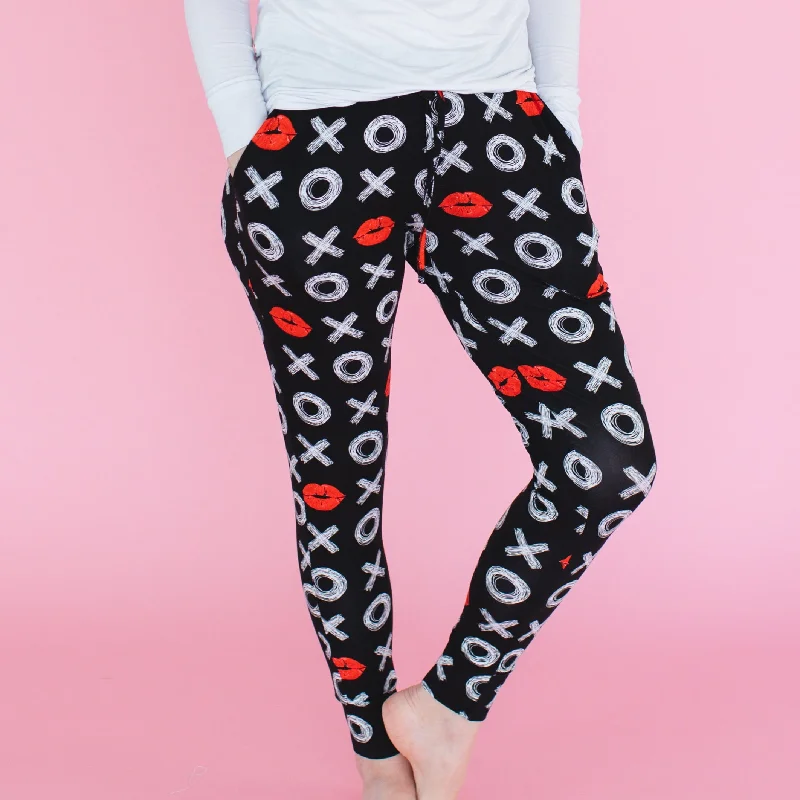 Tailored Comfort Sealed with a Kiss Mama Pants